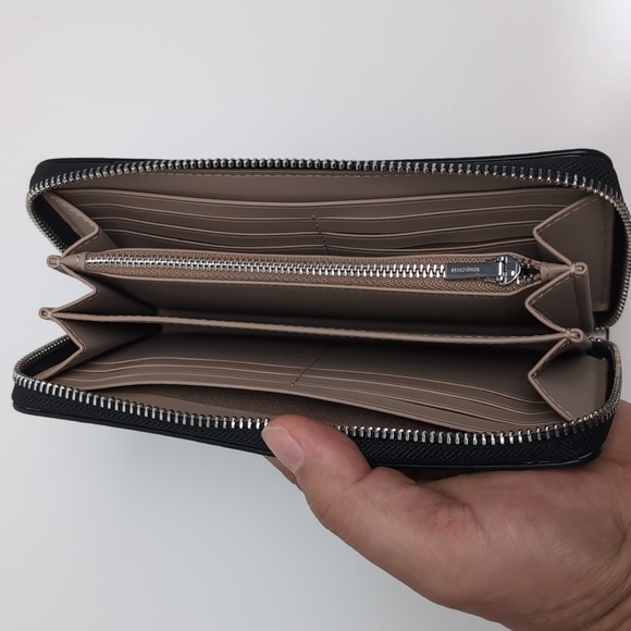 Coach CR622 Long Zip Around Wallet With Checkerboard Print BLACK( Last One) - Picture 4 of 12